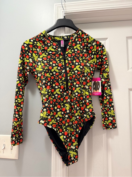 Betsey Johnson Other - Betsy Johnson Black Strawberry Print Long Sleeve Zip Front Swimsuit